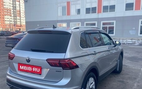 Volkswagen Tiguan II, 2021 год, 2 800 000 рублей, 6 фотография