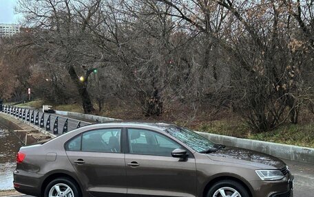 Volkswagen Jetta VI, 2012 год, 1 100 000 рублей, 3 фотография