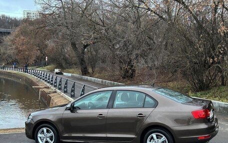 Volkswagen Jetta VI, 2012 год, 1 100 000 рублей, 4 фотография