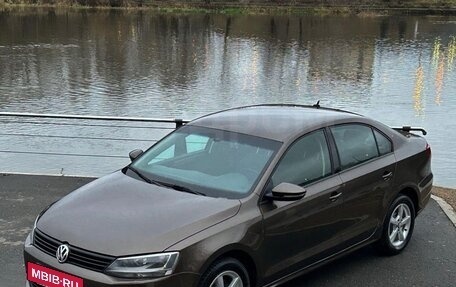 Volkswagen Jetta VI, 2012 год, 1 100 000 рублей, 5 фотография