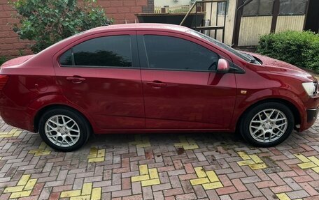 Chevrolet Aveo III, 2012 год, 500 000 рублей, 4 фотография