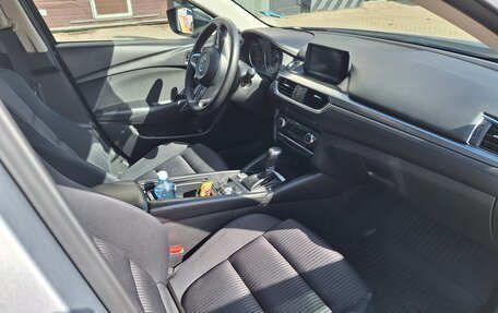 Mazda 6, 2016 год, 1 840 000 рублей, 4 фотография