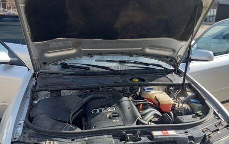 Audi A6, 2000 год, 590 000 рублей, 8 фотография