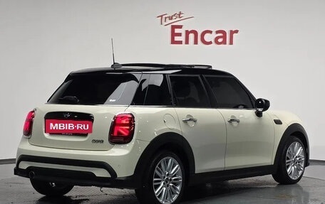 MINI Hatch, 2021 год, 2 017 000 рублей, 2 фотография