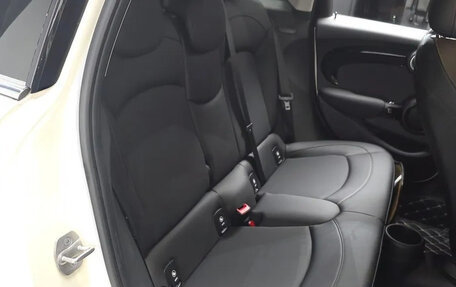 MINI Hatch, 2021 год, 2 017 000 рублей, 9 фотография