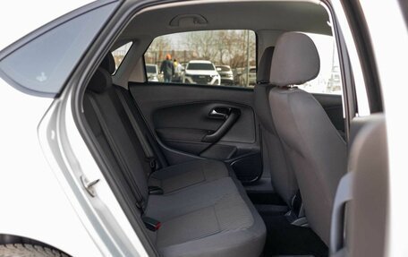 Volkswagen Polo VI (EU Market), 2013 год, 770 000 рублей, 17 фотография