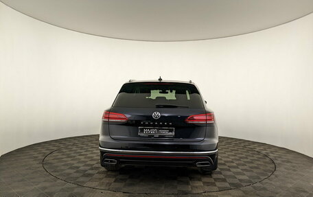 Volkswagen Touareg III, 2020 год, 5 990 000 рублей, 6 фотография