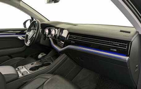 Volkswagen Touareg III, 2020 год, 5 990 000 рублей, 11 фотография