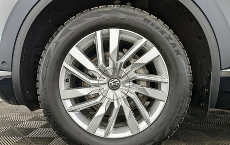 Volkswagen Touareg III, 2020 год, 5 990 000 рублей, 18 фотография