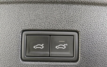 Volkswagen Touareg III, 2020 год, 5 990 000 рублей, 30 фотография