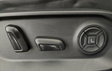 Volkswagen Touareg III, 2020 год, 5 990 000 рублей, 29 фотография