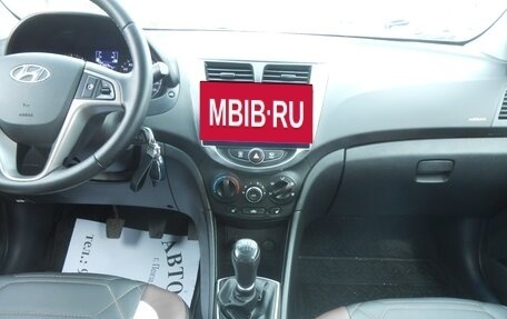 Hyundai Solaris II рестайлинг, 2016 год, 998 000 рублей, 10 фотография