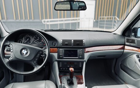 BMW 5 серия, 2002 год, 2 900 000 рублей, 21 фотография