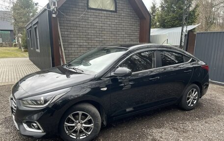 Hyundai Solaris II рестайлинг, 2018 год, 1 130 000 рублей, 4 фотография