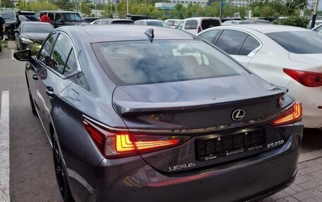 Lexus ES VII, 2022 год, 5 855 000 рублей, 7 фотография