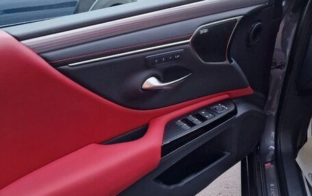 Lexus ES VII, 2022 год, 5 855 000 рублей, 17 фотография