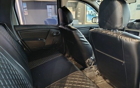 Renault Duster I рестайлинг, 2013 год, 750 000 рублей, 9 фотография