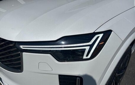 Volvo XC90 II рестайлинг, 2025 год, 7 156 000 рублей, 16 фотография