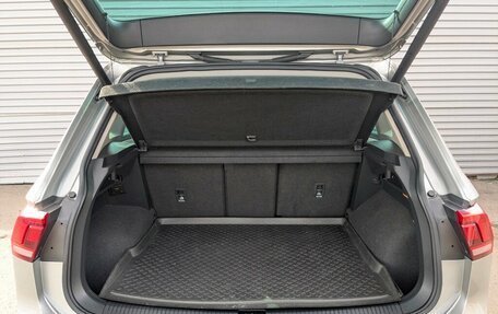 Volkswagen Tiguan II, 2018 год, 2 095 000 рублей, 10 фотография