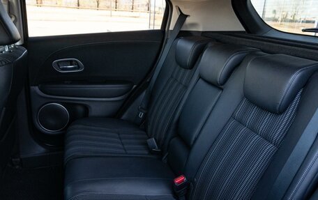 Honda Vezel, 2016 год, 1 399 000 рублей, 12 фотография