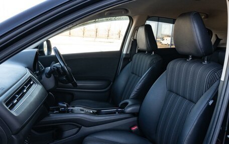 Honda Vezel, 2016 год, 1 399 000 рублей, 13 фотография