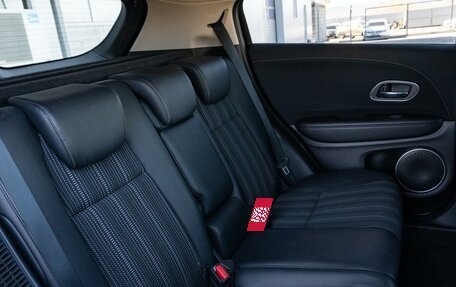 Honda Vezel, 2016 год, 1 399 000 рублей, 14 фотография