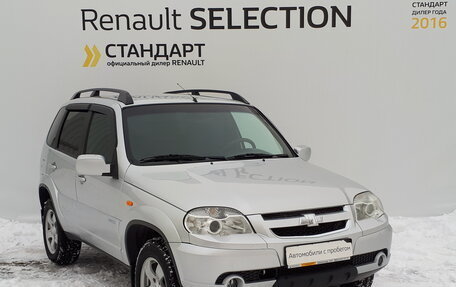 Chevrolet Niva I рестайлинг, 2010 год, 520 000 рублей, 2 фотография