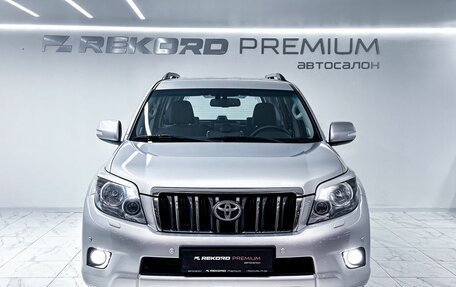 Toyota Land Cruiser Prado 150 рестайлинг 2, 2011 год, 2 700 000 рублей, 6 фотография