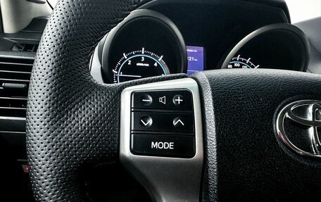 Toyota Land Cruiser Prado 150 рестайлинг 2, 2011 год, 2 700 000 рублей, 13 фотография