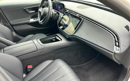 Mercedes-Benz E-Класс, 2023 год, 5 750 000 рублей, 16 фотография