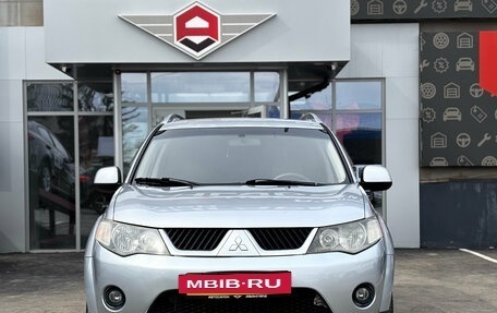 Mitsubishi Outlander III рестайлинг 3, 2008 год, 1 115 000 рублей, 2 фотография