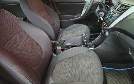 Hyundai Solaris II рестайлинг, 2016 год, 830 000 рублей, 12 фотография