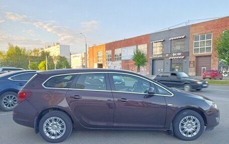Opel Astra J, 2011 год, 589 000 рублей, 5 фотография