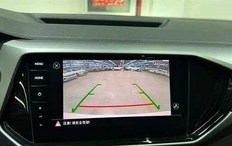 Volkswagen T-Cross I, 2022 год, 1 740 000 рублей, 9 фотография