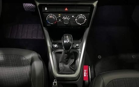 Volkswagen T-Cross I, 2022 год, 1 740 000 рублей, 11 фотография