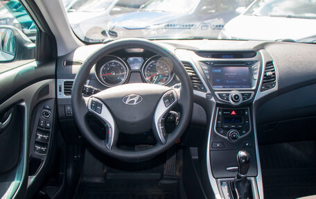 Hyundai Elantra V, 2015 год, 979 000 рублей, 10 фотография