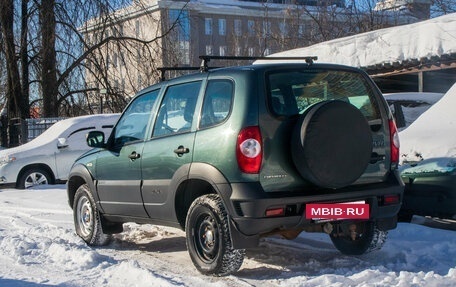 Chevrolet Niva I рестайлинг, 2018 год, 719 000 рублей, 3 фотография