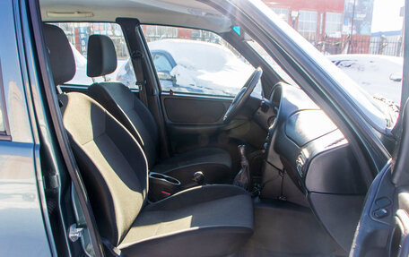 Chevrolet Niva I рестайлинг, 2018 год, 719 000 рублей, 11 фотография