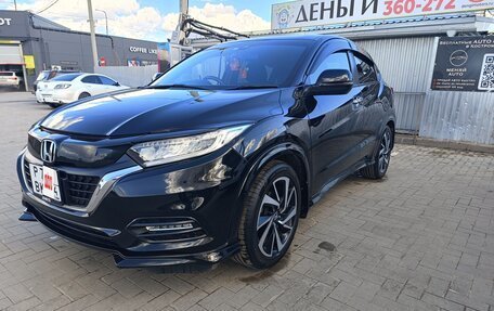 Honda Vezel, 2018 год, 1 790 000 рублей, 2 фотография