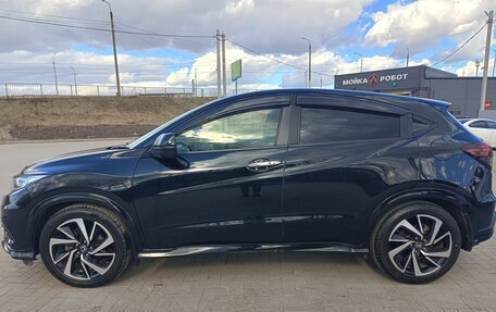 Honda Vezel, 2018 год, 1 790 000 рублей, 4 фотография