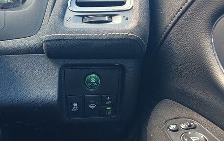 Honda Vezel, 2018 год, 1 790 000 рублей, 12 фотография