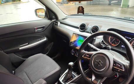 Suzuki Swift V, 2021 год, 1 450 000 рублей, 7 фотография