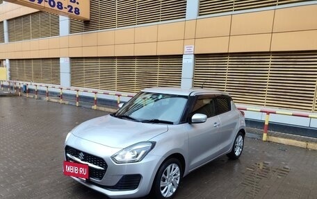 Suzuki Swift V, 2021 год, 1 450 000 рублей, 3 фотография