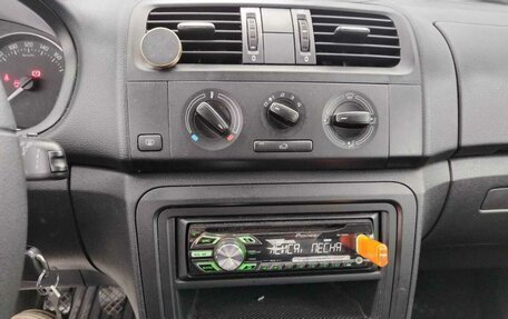 Skoda Fabia II, 2013 год, 550 000 рублей, 15 фотография