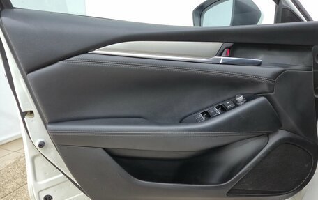 Mazda 6, 2019 год, 1 900 000 рублей, 7 фотография