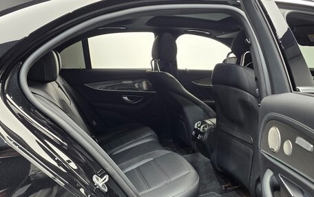 Mercedes-Benz E-Класс AMG, 2022 год, 9 990 000 рублей, 18 фотография