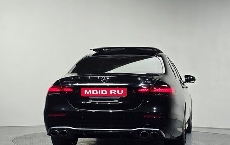 Mercedes-Benz E-Класс AMG, 2022 год, 9 990 000 рублей, 4 фотография