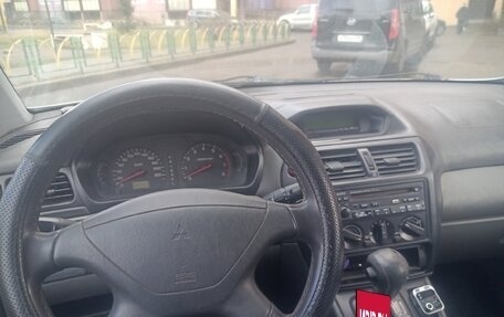 Mitsubishi Space Wagon III, 1999 год, 380 000 рублей, 4 фотография