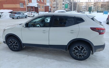 Nissan Qashqai, 2021 год, 2 500 000 рублей, 3 фотография