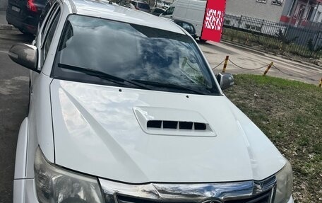 Toyota Hilux VII, 2012 год, 2 550 000 рублей, 3 фотография